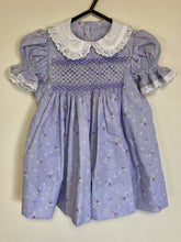 Load image into Gallery viewer, Mauve Floral Smocked Dress (Size 1)
